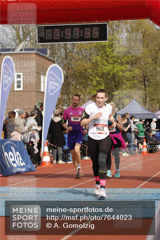 13.04.2025 - Hammer Lauf A. Gomolzig http://msf.ph/oto/7644023 13.04.2025 10:43:34 Ziel 159, 460, 544, 962, 965, 994, 1805, 1956 meine-sportfotos.de