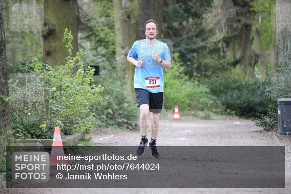 13.04.2025 - Hammer Lauf Jannik Wohlers http://msf.ph/oto/7644024 13.04.2025 11:54:23 Laufen 251 meine-sportfotos.de