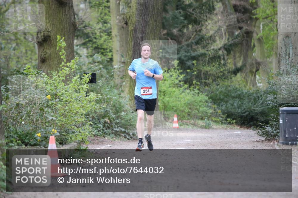 13.04.2025 - Hammer Lauf Jannik Wohlers http://msf.ph/oto/7644032 13.04.2025 11:54:21 Laufen 251 meine-sportfotos.de