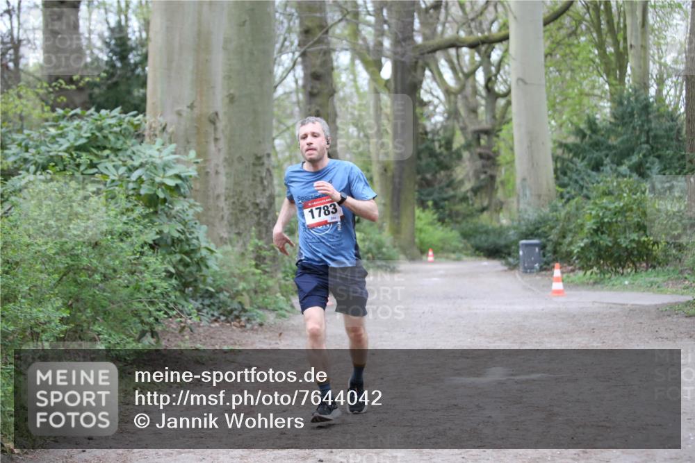 13.04.2025 - Hammer Lauf Jannik Wohlers http://msf.ph/oto/7644042 13.04.2025 11:54:05 Laufen 1783 meine-sportfotos.de