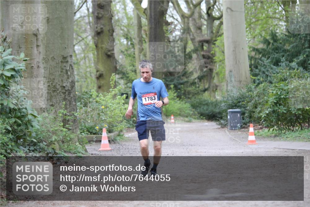 13.04.2025 - Hammer Lauf Jannik Wohlers http://msf.ph/oto/7644055 13.04.2025 11:54:03 Laufen 1783 meine-sportfotos.de
