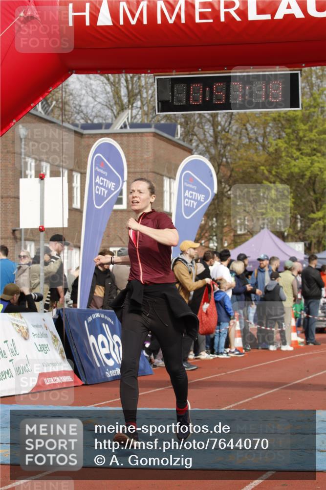 13.04.2025 - Hammer Lauf A. Gomolzig http://msf.ph/oto/7644070 13.04.2025 10:43:17 Ziel 288, 675, 1147 meine-sportfotos.de
