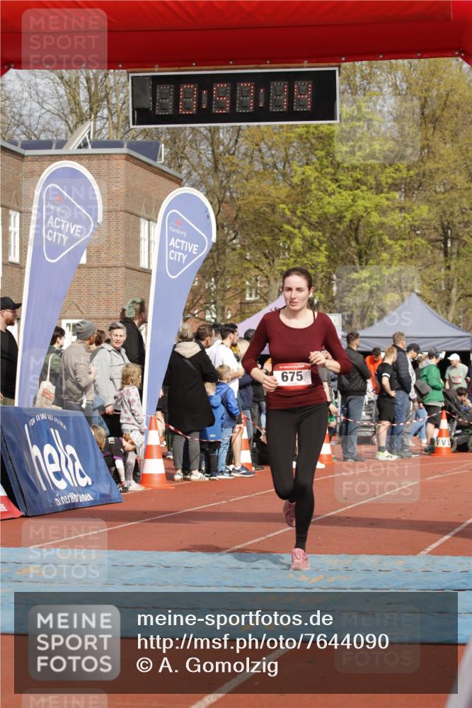 13.04.2025 - Hammer Lauf A. Gomolzig http://msf.ph/oto/7644090 13.04.2025 10:43:13 Ziel 288, 675, 1147 meine-sportfotos.de