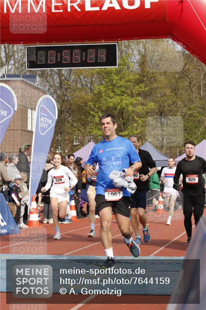 13.04.2025 - Hammer Lauf A. Gomolzig http://msf.ph/oto/7644159 13.04.2025 10:42:23 Ziel 326, 525, 526, 550, 772, 926, 1061, 1079, 1990 meine-sportfotos.de