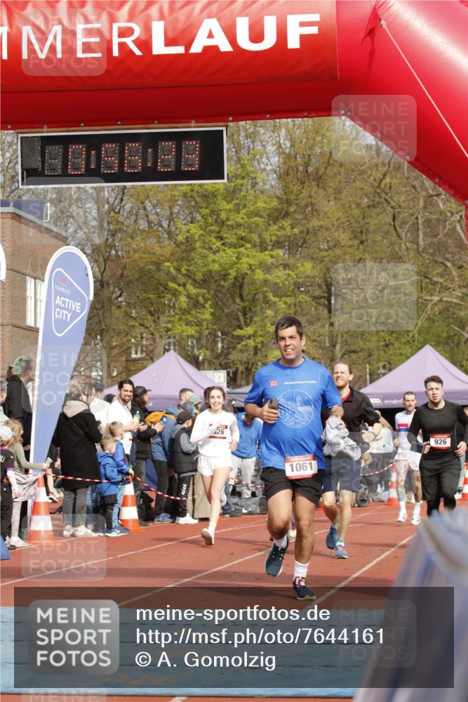 13.04.2025 - Hammer Lauf A. Gomolzig http://msf.ph/oto/7644161 13.04.2025 10:42:22 Ziel 326, 525, 526, 550, 772, 926, 1061, 1079, 1990 meine-sportfotos.de