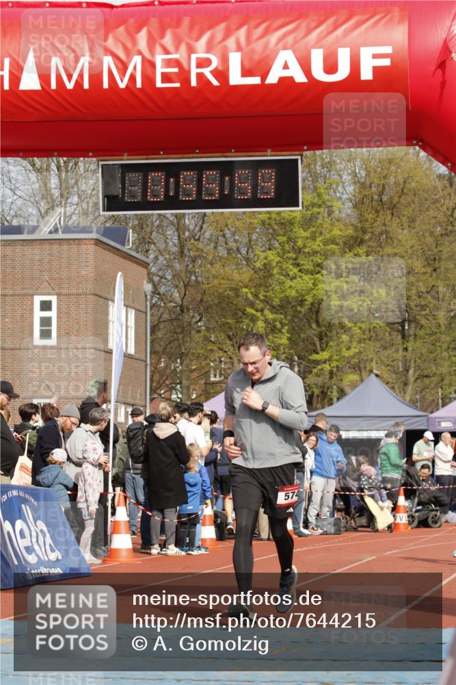 13.04.2025 - Hammer Lauf A. Gomolzig http://msf.ph/oto/7644215 13.04.2025 10:41:59 Ziel 212, 574, 1019, 1924 meine-sportfotos.de
