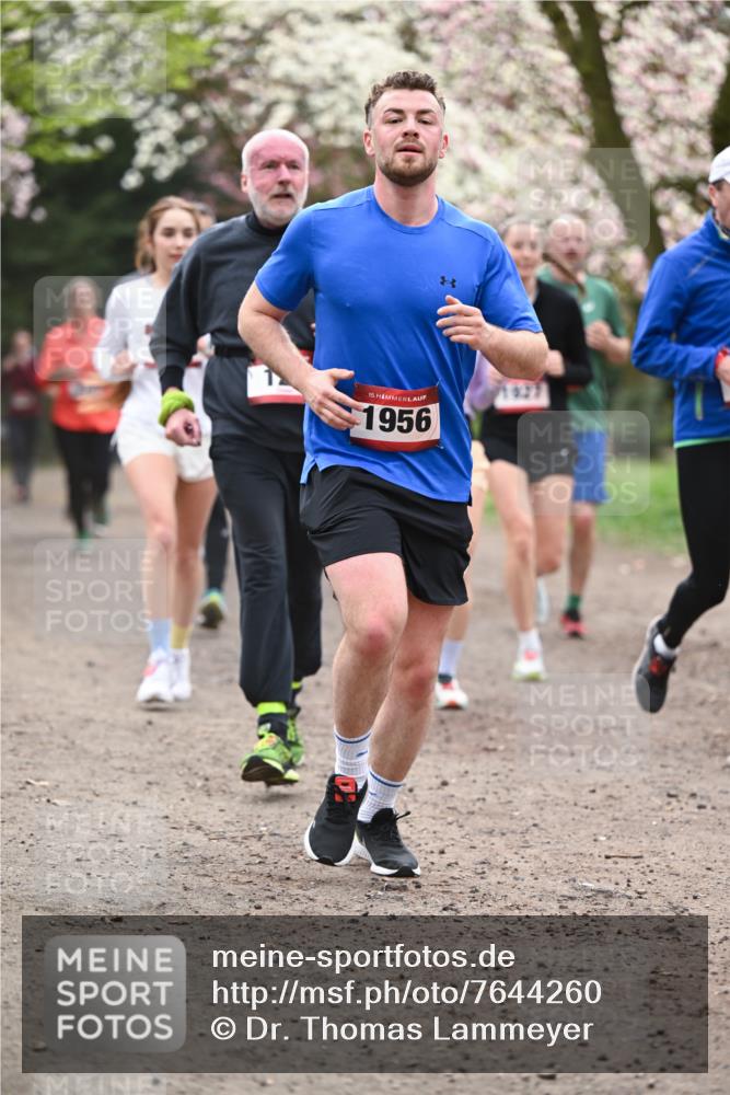 13.04.2025 - Hammer Lauf Dr. Thomas Lammeyer http://msf.ph/oto/7644260 13.04.2025 10:13:42 Laufen 15, 1956 meine-sportfotos.de