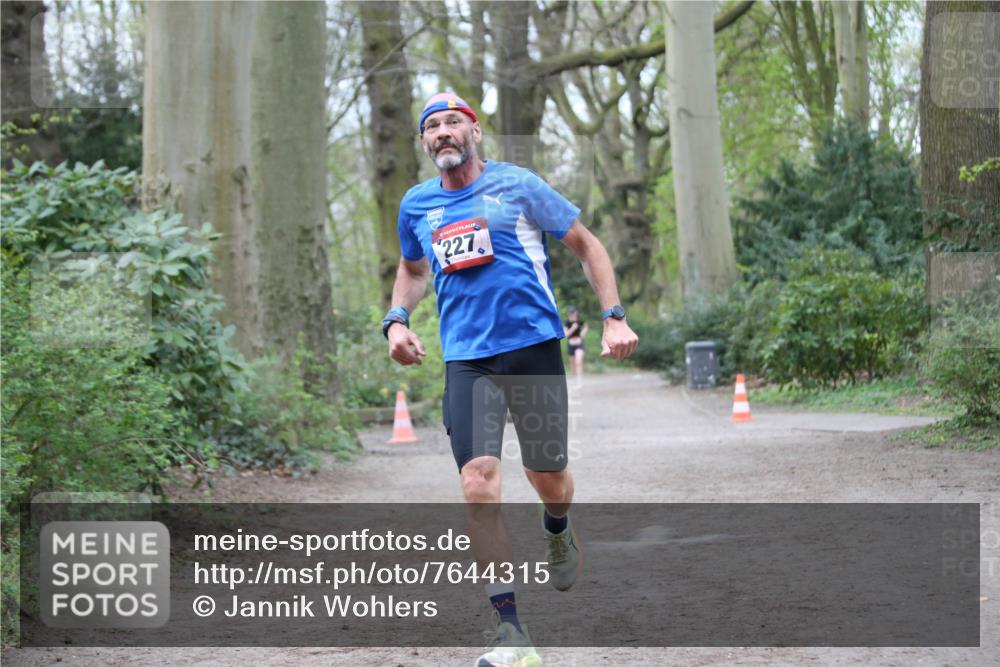 13.04.2025 - Hammer Lauf Jannik Wohlers http://msf.ph/oto/7644315 13.04.2025 11:53:10 Laufen 227 meine-sportfotos.de