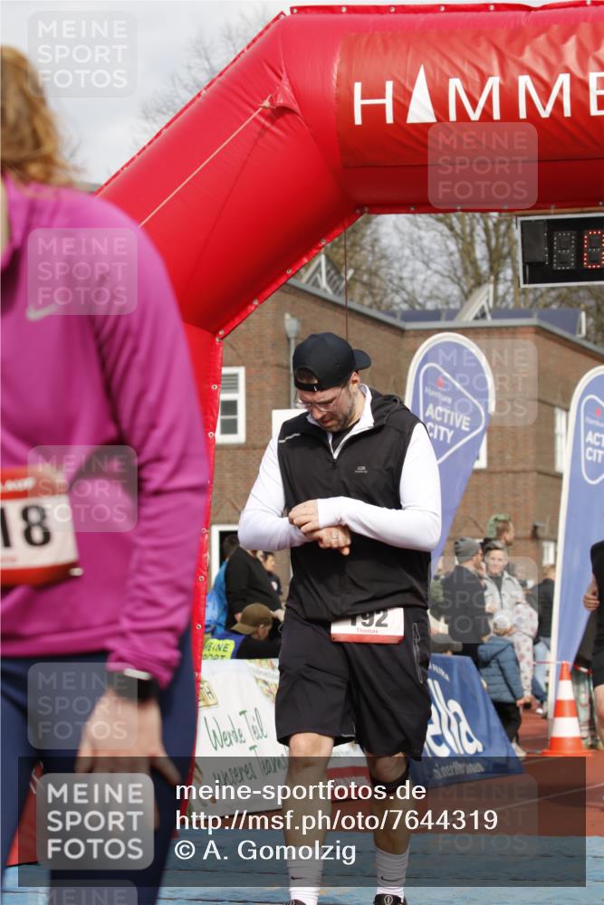 13.04.2025 - Hammer Lauf A. Gomolzig http://msf.ph/oto/7644319 13.04.2025 10:40:41 Ziel 180, 192, 261, 353, 499, 520, 1718, 1782 meine-sportfotos.de