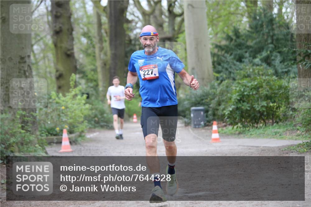 13.04.2025 - Hammer Lauf Jannik Wohlers http://msf.ph/oto/7644328 13.04.2025 11:53:09 Laufen 227 meine-sportfotos.de