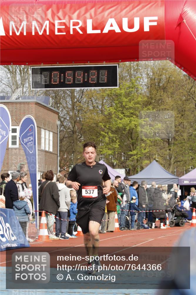 13.04.2025 - Hammer Lauf A. Gomolzig http://msf.ph/oto/7644366 13.04.2025 10:40:21 Ziel 537, 1099, 1796 meine-sportfotos.de