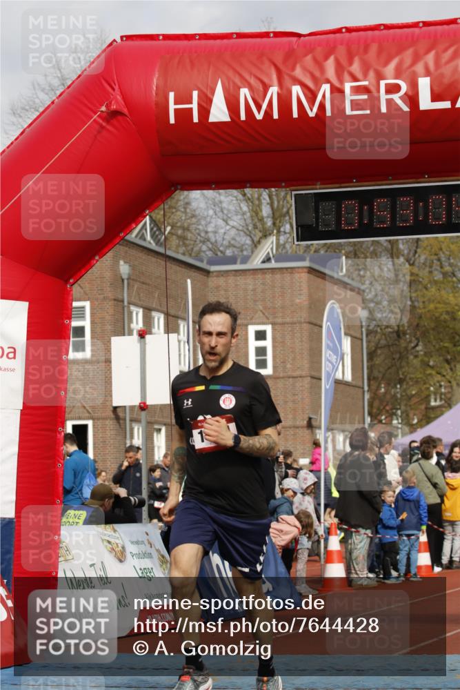 13.04.2025 - Hammer Lauf A. Gomolzig http://msf.ph/oto/7644428 13.04.2025 10:39:04 Ziel 1134, 1857 meine-sportfotos.de