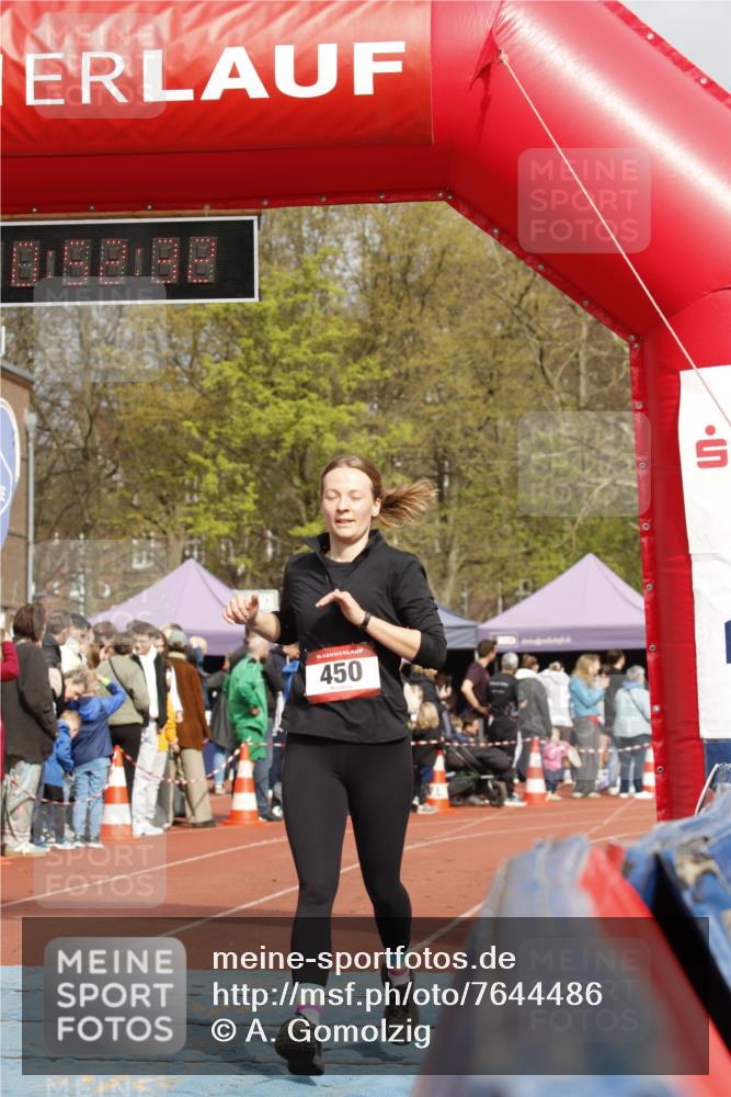 13.04.2025 - Hammer Lauf A. Gomolzig http://msf.ph/oto/7644486 13.04.2025 10:38:32 Ziel 450, 935 meine-sportfotos.de