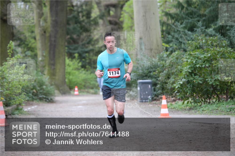 13.04.2025 - Hammer Lauf Jannik Wohlers http://msf.ph/oto/7644488 13.04.2025 11:52:27 Laufen 1174 meine-sportfotos.de