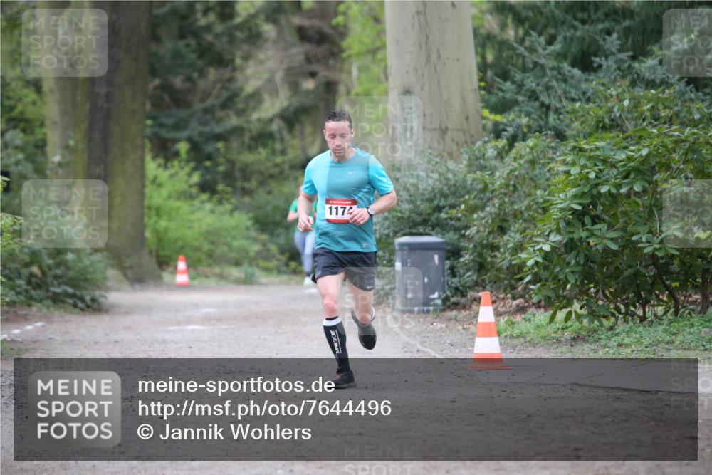 13.04.2025 - Hammer Lauf Jannik Wohlers http://msf.ph/oto/7644496 13.04.2025 11:52:26 Laufen 1174 meine-sportfotos.de