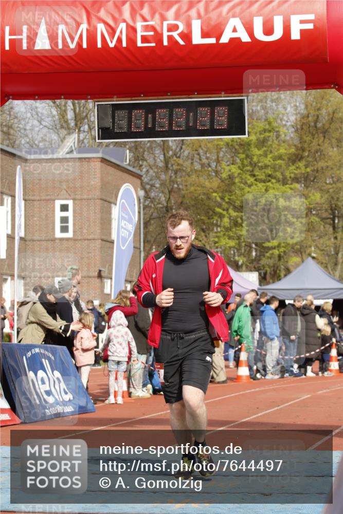 13.04.2025 - Hammer Lauf A. Gomolzig http://msf.ph/oto/7644497 13.04.2025 10:38:28 Ziel 131, 450, 935 meine-sportfotos.de