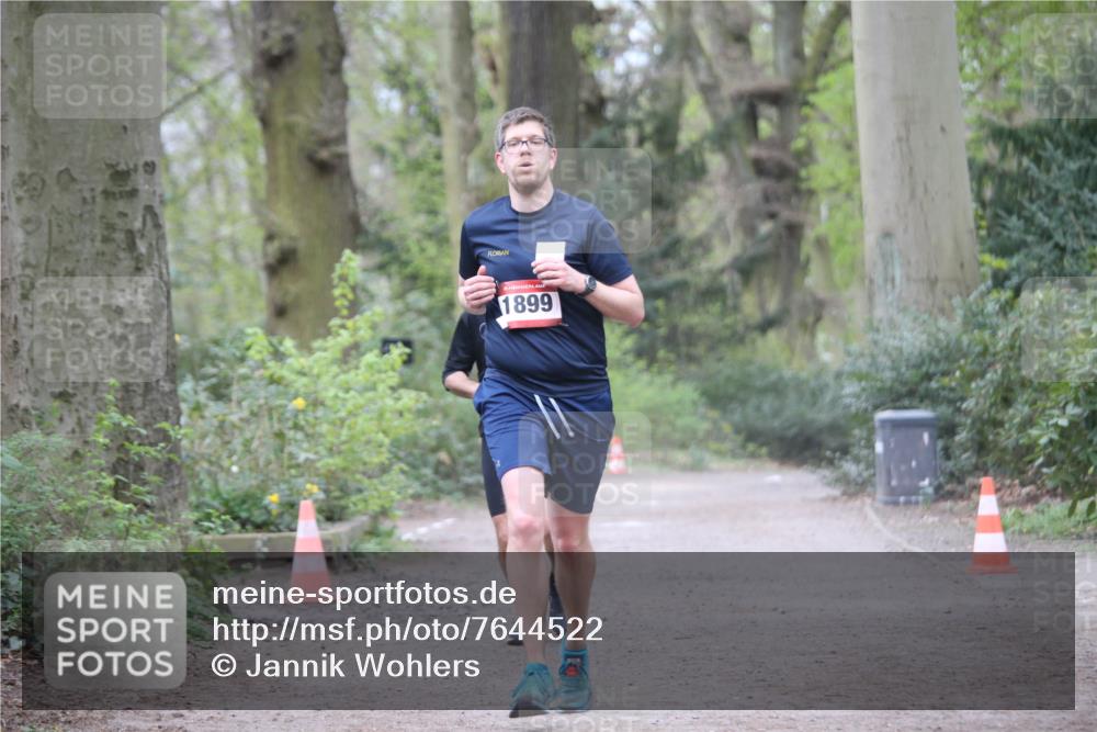 13.04.2025 - Hammer Lauf Jannik Wohlers http://msf.ph/oto/7644522 13.04.2025 11:51:54 Laufen 1899 meine-sportfotos.de