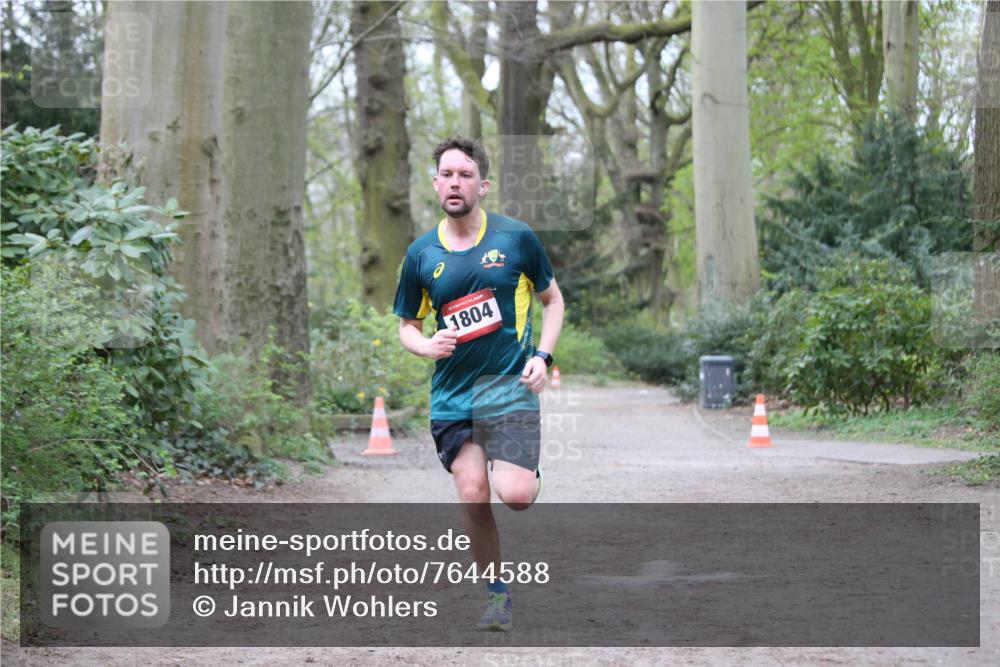13.04.2025 - Hammer Lauf Jannik Wohlers http://msf.ph/oto/7644588 13.04.2025 11:51:28 Laufen 1804 meine-sportfotos.de