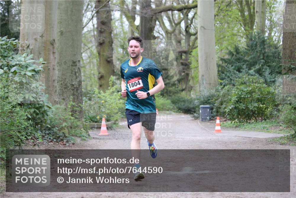 13.04.2025 - Hammer Lauf Jannik Wohlers http://msf.ph/oto/7644590 13.04.2025 11:51:28 Laufen 1804 meine-sportfotos.de