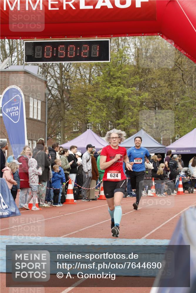 13.04.2025 - Hammer Lauf A. Gomolzig http://msf.ph/oto/7644690 13.04.2025 10:36:20 Ziel 624, 648, 655, 1039, 1345, 1903 meine-sportfotos.de