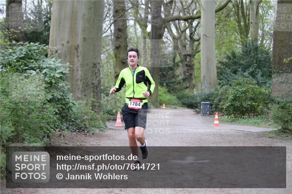 13.04.2025 - Hammer Lauf Jannik Wohlers http://msf.ph/oto/7644721 13.04.2025 11:50:18 Laufen 1784 meine-sportfotos.de