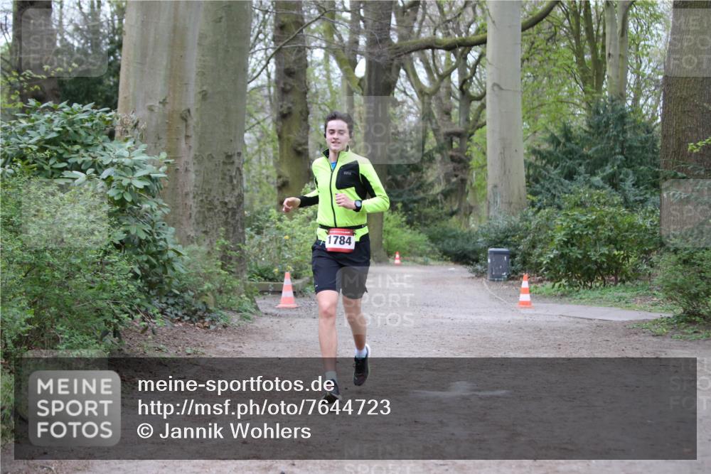 13.04.2025 - Hammer Lauf Jannik Wohlers http://msf.ph/oto/7644723 13.04.2025 11:50:18 Laufen 1784 meine-sportfotos.de