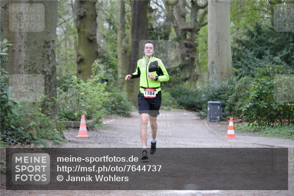 13.04.2025 - Hammer Lauf Jannik Wohlers http://msf.ph/oto/7644737 13.04.2025 11:50:17 Laufen 1784 meine-sportfotos.de