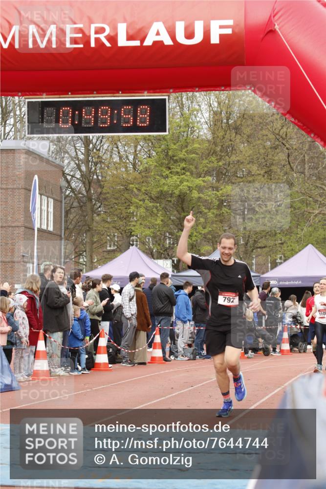 13.04.2025 - Hammer Lauf A. Gomolzig http://msf.ph/oto/7644744 13.04.2025 10:35:57 Ziel 175, 238, 792, 1106, 1708, 1961 meine-sportfotos.de