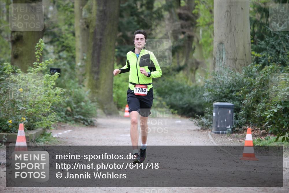 13.04.2025 - Hammer Lauf Jannik Wohlers http://msf.ph/oto/7644748 13.04.2025 11:50:15 Laufen 1784 meine-sportfotos.de