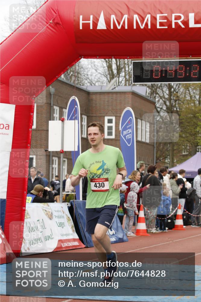 13.04.2025 - Hammer Lauf A. Gomolzig http://msf.ph/oto/7644828 13.04.2025 10:35:24 Ziel 430, 509 meine-sportfotos.de