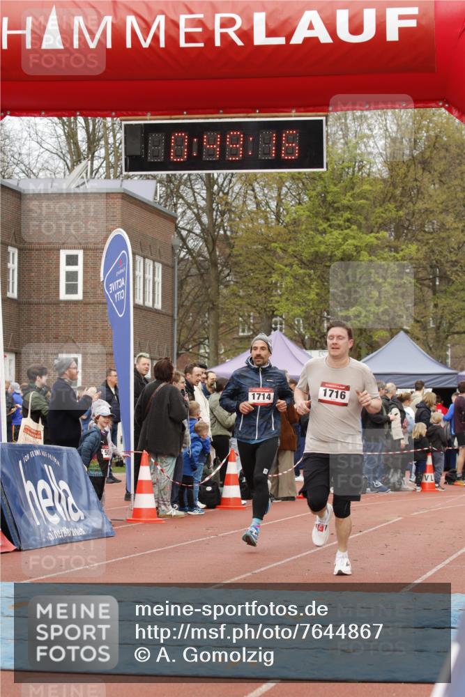 13.04.2025 - Hammer Lauf A. Gomolzig http://msf.ph/oto/7644867 13.04.2025 10:35:15 Ziel 509, 1714, 1716 meine-sportfotos.de