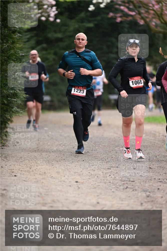 13.04.2025 - Hammer Lauf Dr. Thomas Lammeyer http://msf.ph/oto/7644897 13.04.2025 10:14:23 Laufen 1223, 15, 1068 meine-sportfotos.de
