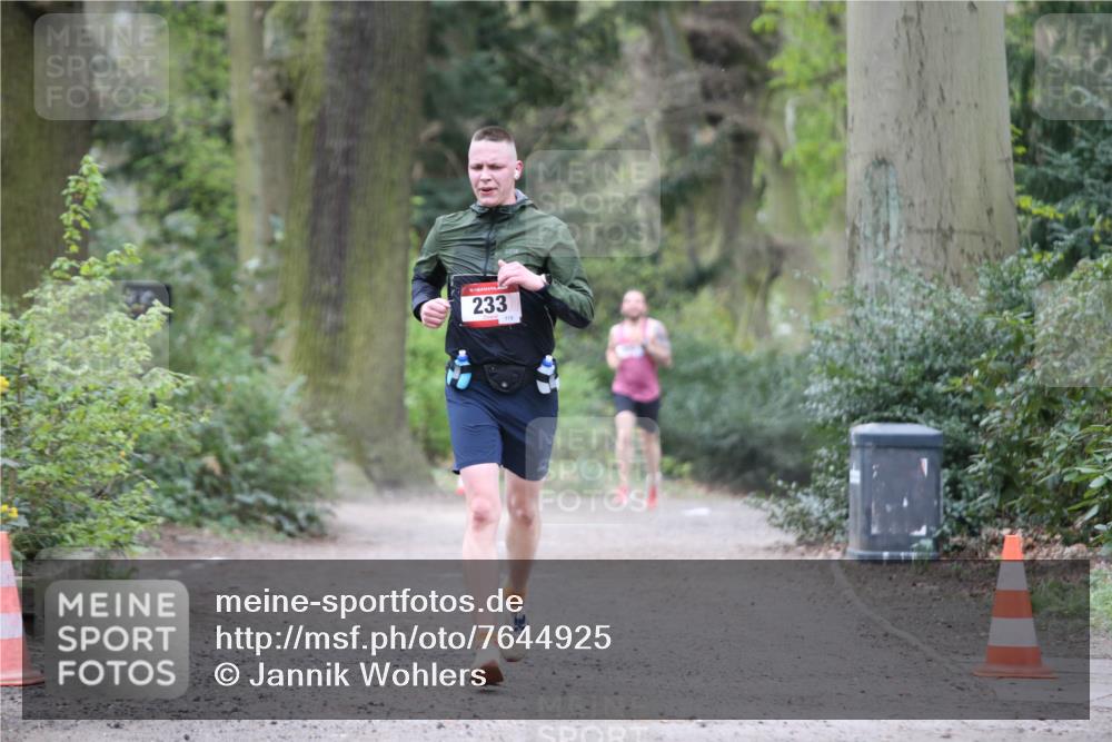 13.04.2025 - Hammer Lauf Jannik Wohlers http://msf.ph/oto/7644925 13.04.2025 11:49:14 Laufen 233 meine-sportfotos.de