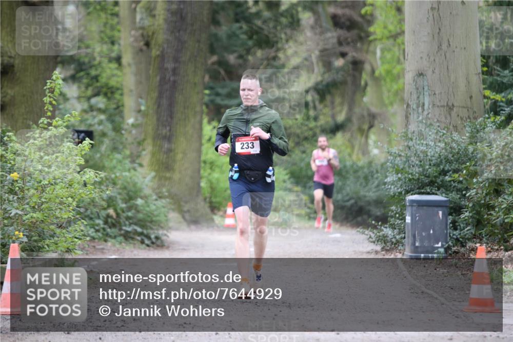 13.04.2025 - Hammer Lauf Jannik Wohlers http://msf.ph/oto/7644929 13.04.2025 11:49:13 Laufen 233 meine-sportfotos.de