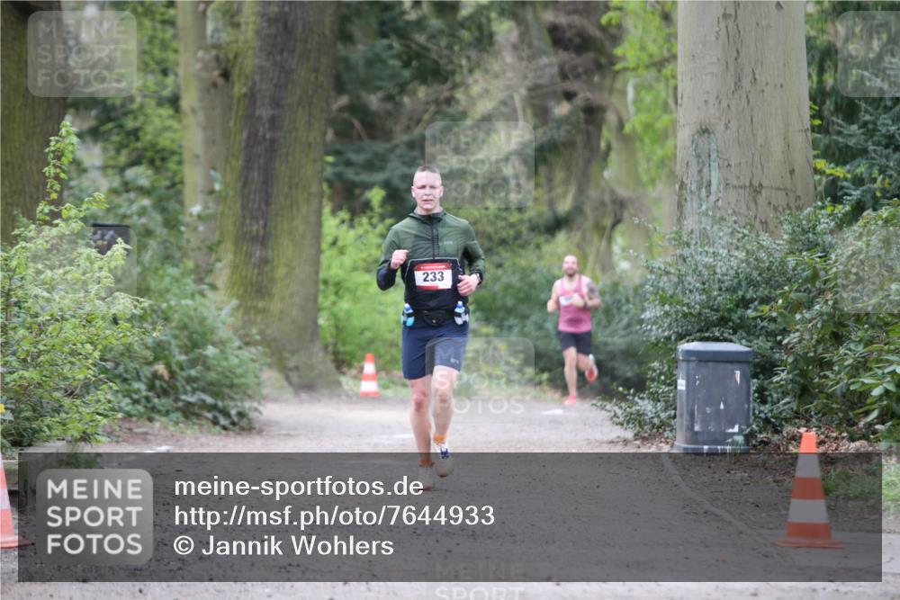 13.04.2025 - Hammer Lauf Jannik Wohlers http://msf.ph/oto/7644933 13.04.2025 11:49:12 Laufen 233 meine-sportfotos.de