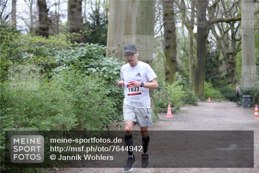 13.04.2025 - Hammer Lauf Jannik Wohlers http://msf.ph/oto/7644942 13.04.2025 11:48:59 Laufen 1937 meine-sportfotos.de