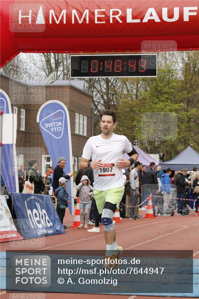 13.04.2025 - Hammer Lauf A. Gomolzig http://msf.ph/oto/7644947 13.04.2025 10:34:48 Ziel 1907 meine-sportfotos.de