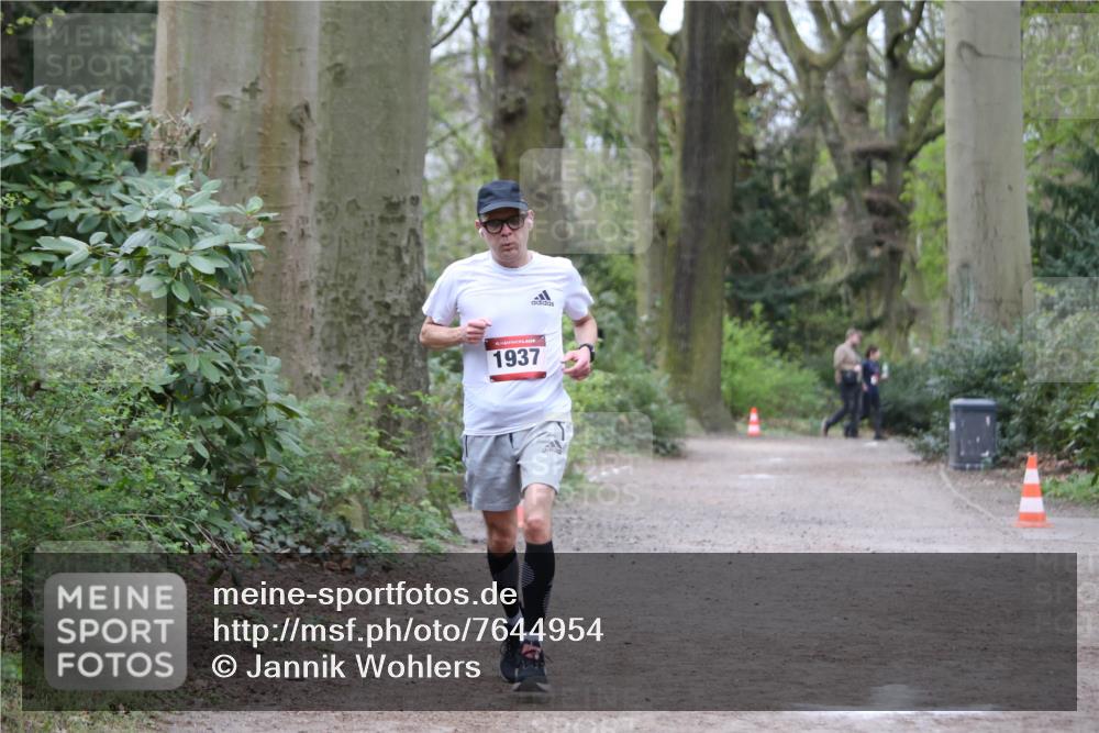 13.04.2025 - Hammer Lauf Jannik Wohlers http://msf.ph/oto/7644954 13.04.2025 11:48:58 Laufen 1937 meine-sportfotos.de