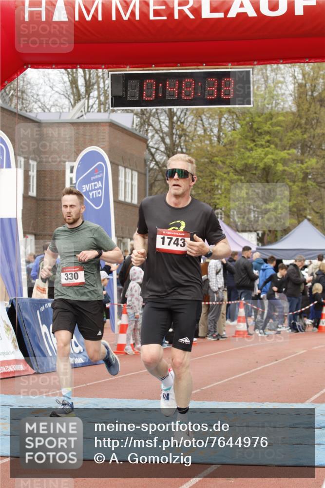 13.04.2025 - Hammer Lauf A. Gomolzig http://msf.ph/oto/7644976 13.04.2025 10:34:38 Ziel 330, 383, 1743, 1801 meine-sportfotos.de