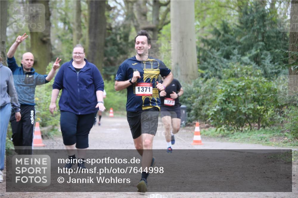 13.04.2025 - Hammer Lauf Jannik Wohlers http://msf.ph/oto/7644998 13.04.2025 11:48:50 Laufen 15, 1371, 17 meine-sportfotos.de