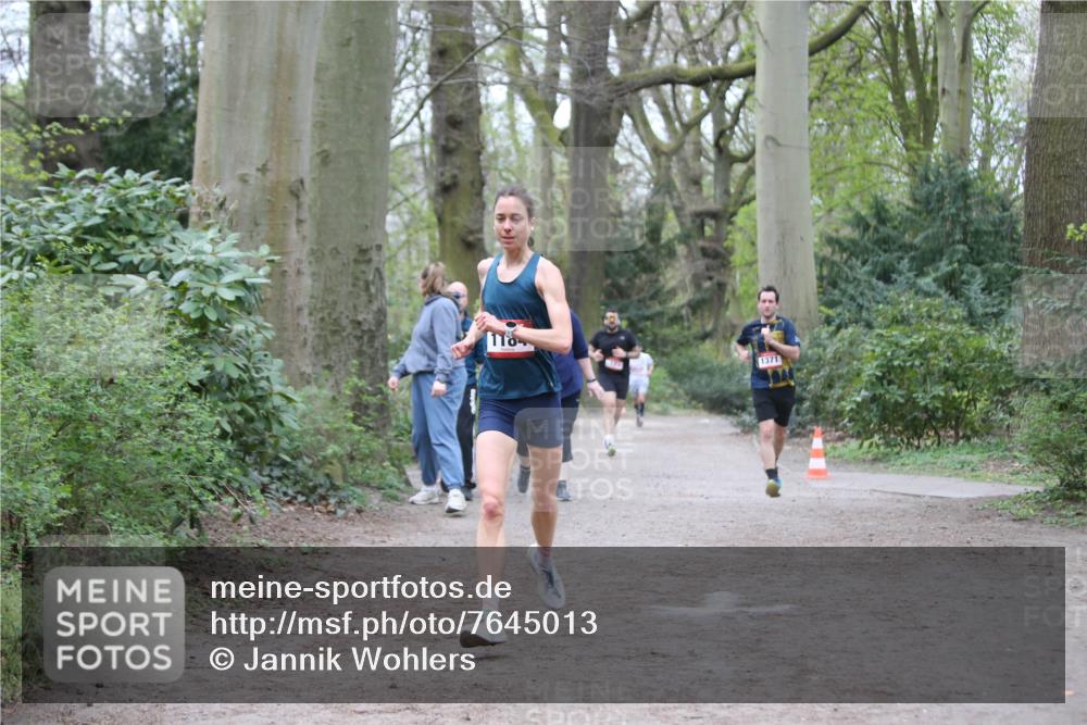 13.04.2025 - Hammer Lauf Jannik Wohlers http://msf.ph/oto/7645013 13.04.2025 11:48:48 Laufen 1371 meine-sportfotos.de