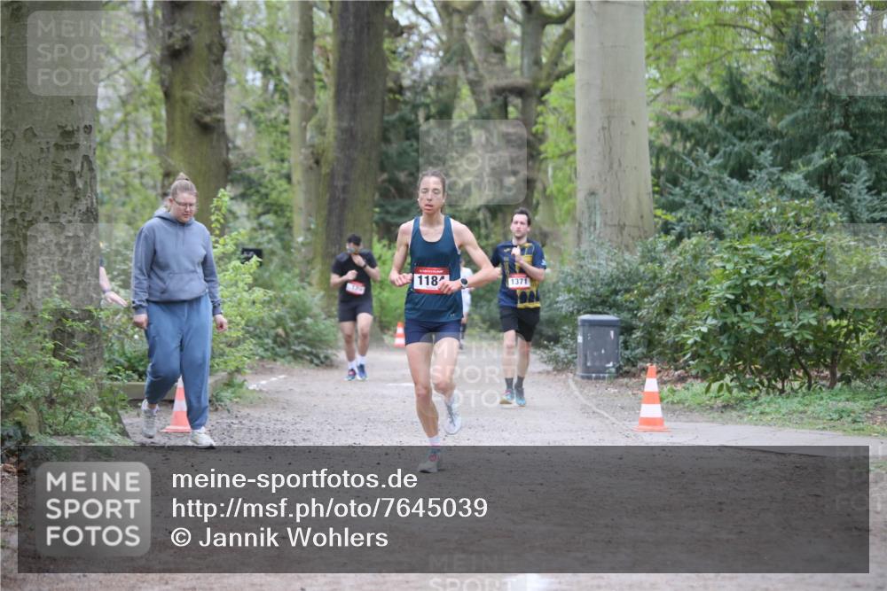 13.04.2025 - Hammer Lauf Jannik Wohlers http://msf.ph/oto/7645039 13.04.2025 11:48:46 Laufen 118, 1371 meine-sportfotos.de