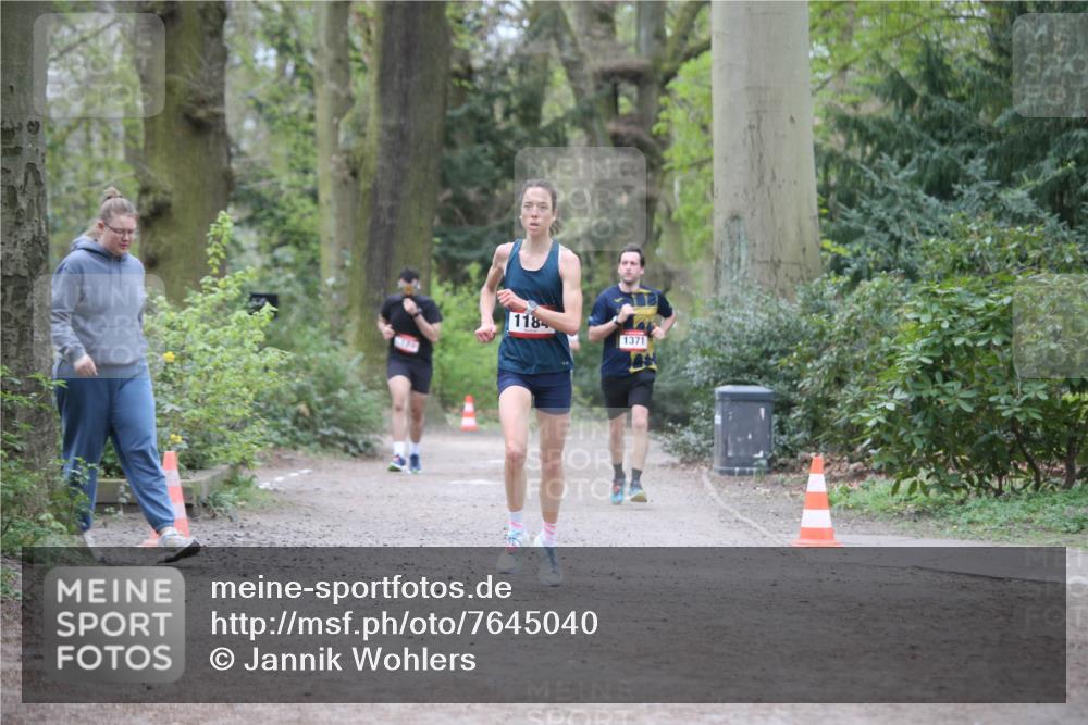 13.04.2025 - Hammer Lauf Jannik Wohlers http://msf.ph/oto/7645040 13.04.2025 11:48:46 Laufen 118, 1371 meine-sportfotos.de