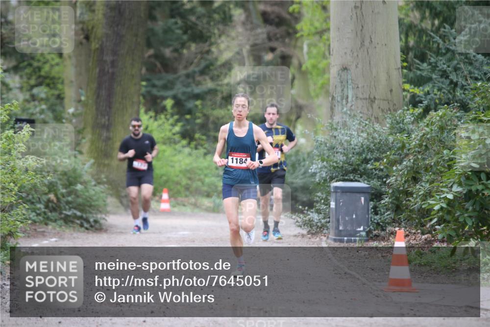 13.04.2025 - Hammer Lauf Jannik Wohlers http://msf.ph/oto/7645051 13.04.2025 11:48:44 Laufen 1184 meine-sportfotos.de