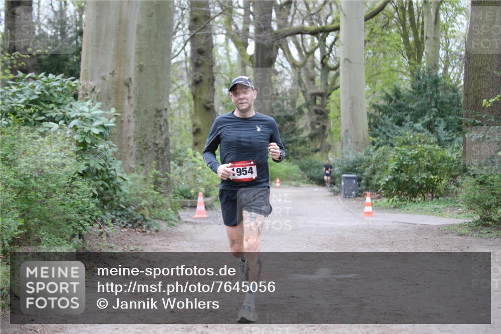 13.04.2025 - Hammer Lauf Jannik Wohlers http://msf.ph/oto/7645056 13.04.2025 11:48:36 Laufen 954 meine-sportfotos.de