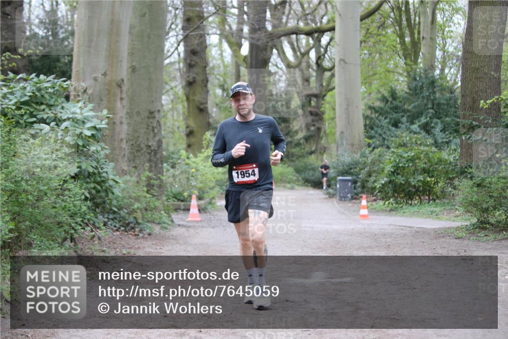 13.04.2025 - Hammer Lauf Jannik Wohlers http://msf.ph/oto/7645059 13.04.2025 11:48:36 Laufen 1954 meine-sportfotos.de