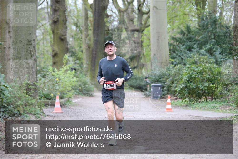 13.04.2025 - Hammer Lauf Jannik Wohlers http://msf.ph/oto/7645068 13.04.2025 11:48:35 Laufen 1954 meine-sportfotos.de