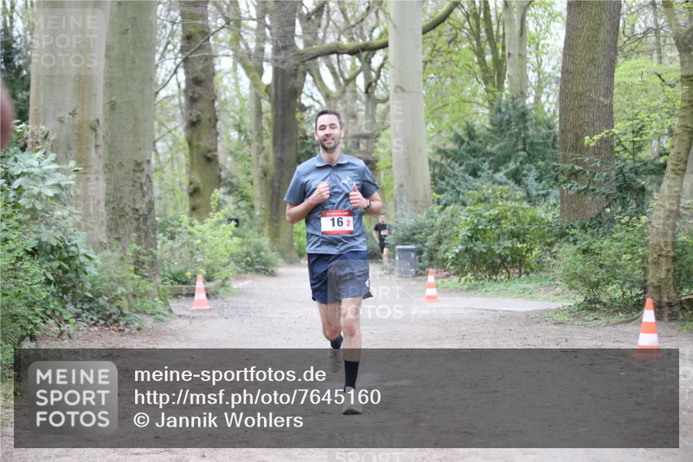 13.04.2025 - Hammer Lauf Jannik Wohlers http://msf.ph/oto/7645160 13.04.2025 11:47:43 Laufen 162 meine-sportfotos.de