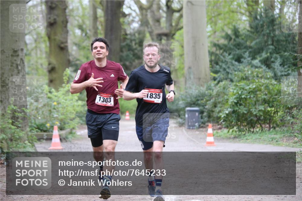 13.04.2025 - Hammer Lauf Jannik Wohlers http://msf.ph/oto/7645233 13.04.2025 11:46:59 Laufen 1303, 1835, 215 meine-sportfotos.de