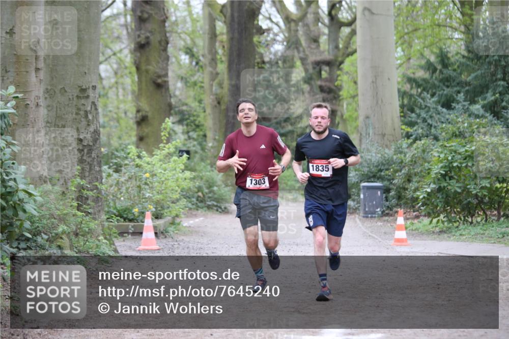 13.04.2025 - Hammer Lauf Jannik Wohlers http://msf.ph/oto/7645240 13.04.2025 11:46:59 Laufen 1303, 1835, 215 meine-sportfotos.de